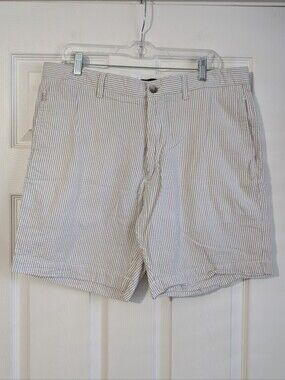 Chaps Men's Seersucker White & Beige Striped Shorts Size 36